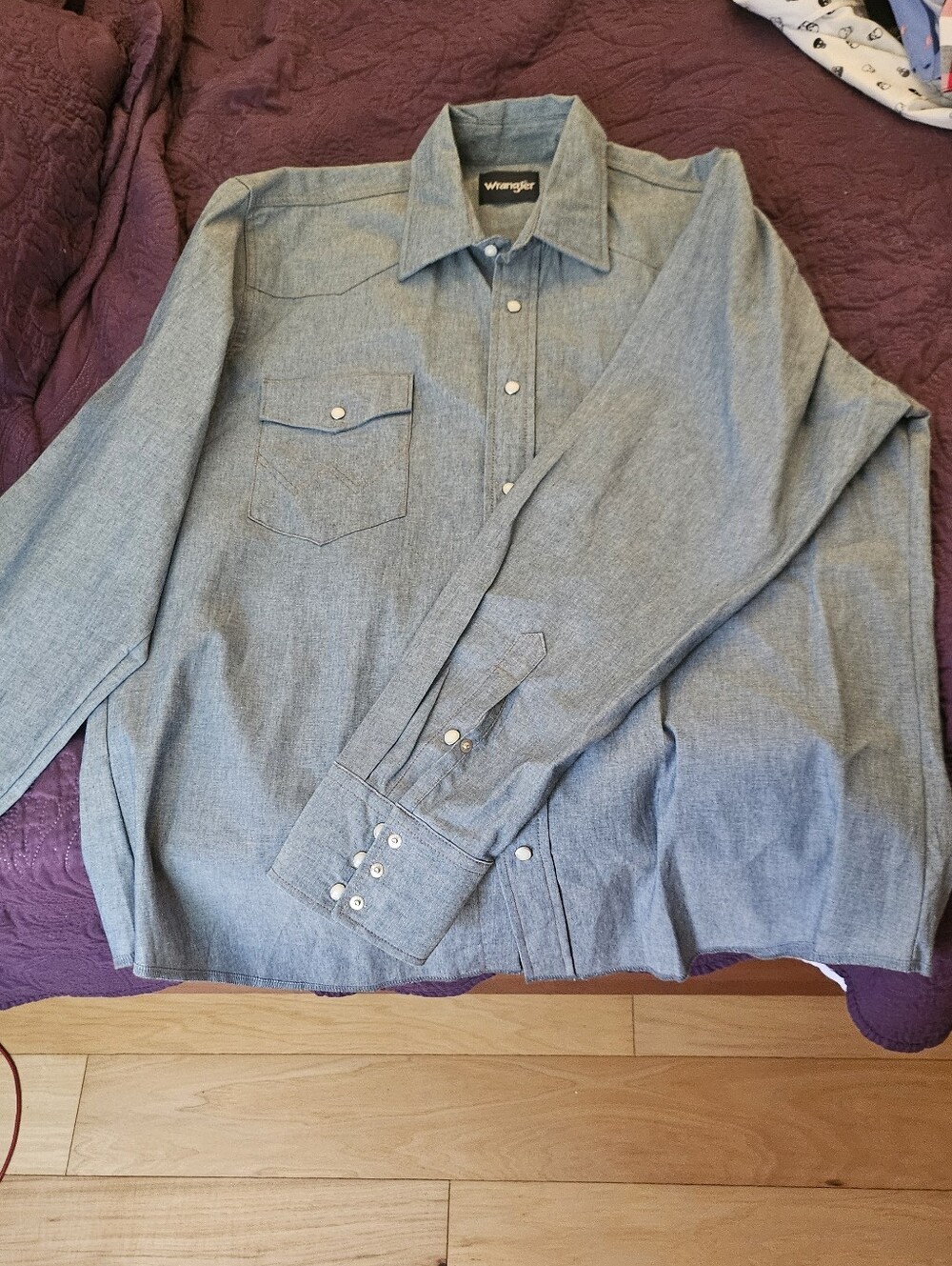 Wrangler Men's Chambray Button-Front Western Shirt - Light Blue